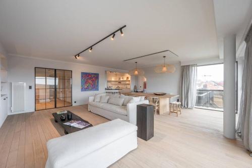Knokke Apartment | Morgenzon luxueus appartement