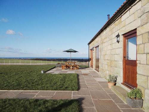 Sneaton House | Mortar Barn
