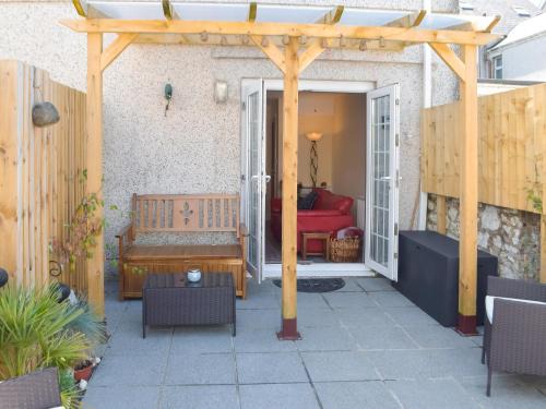 Porthcawl House | Morwood Cottage
