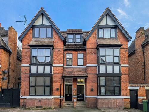Moseley Apartment | Moseley Mews House