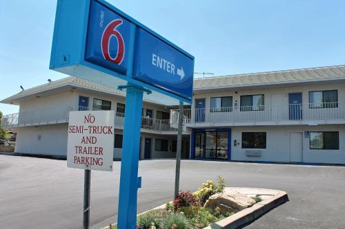 Atascadero Hotel | Motel 6-Atascadero, CA