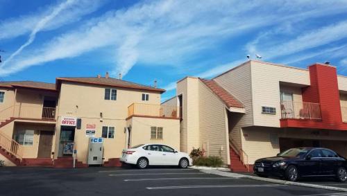 Citrus Grove Hotel | Motel 6 Glendale CA Pasadena Burbank Los Angeles