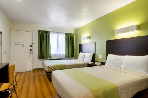 Santa Fe Hotel | Motel 6-Santa Fe, NM - Downtown