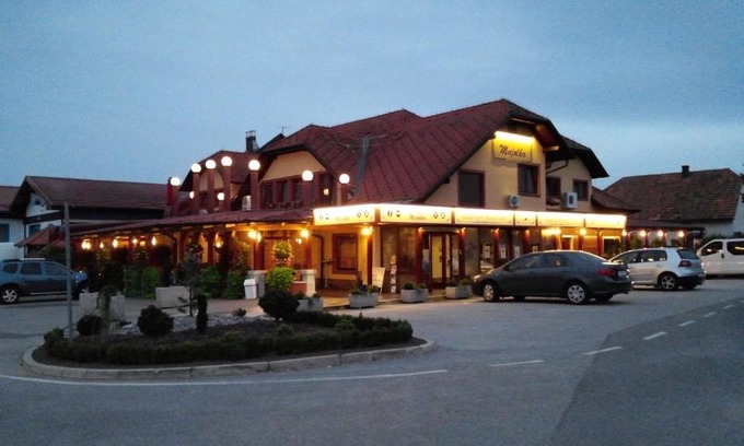 Videm House | Motel Majolka