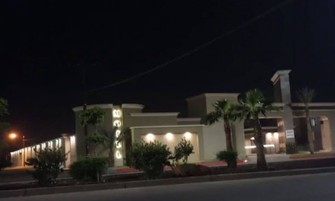Calafia Hotel | Motel Marche