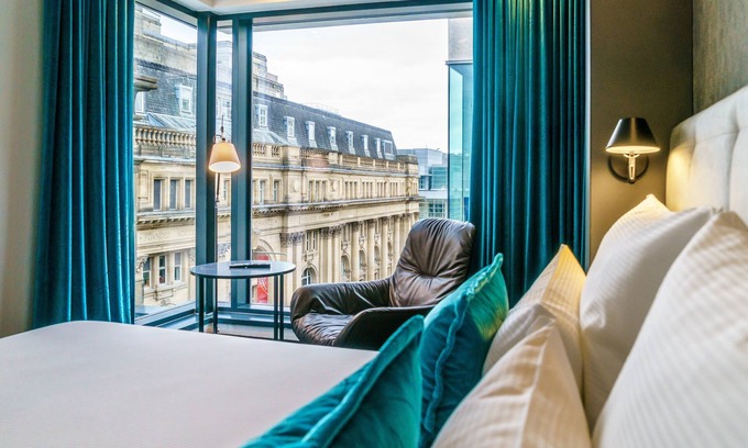 Manchester City Centre Hotel | Motel One Manchester - Royal Exchange
