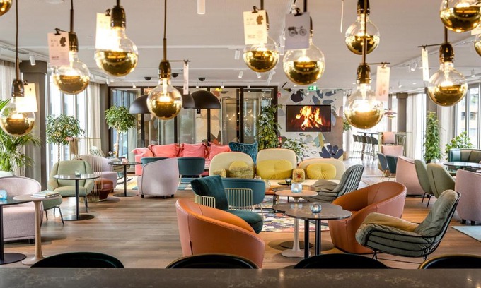 Stadsdriehoek Hotel | Motel One Rotterdam