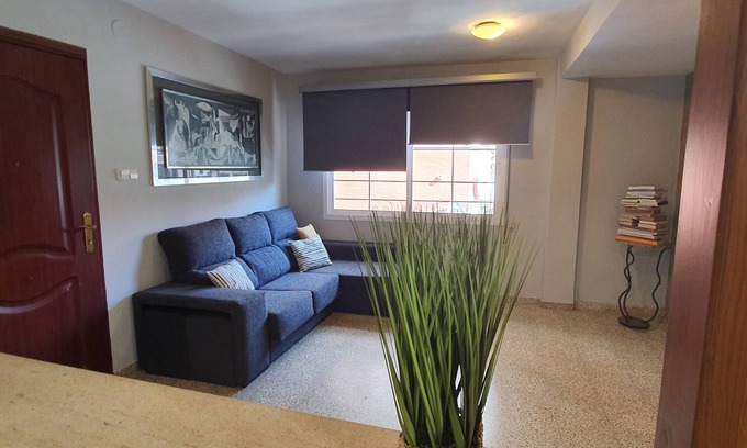 Motril Condo | Motril center, all the comfort of having the city and services at your feet.