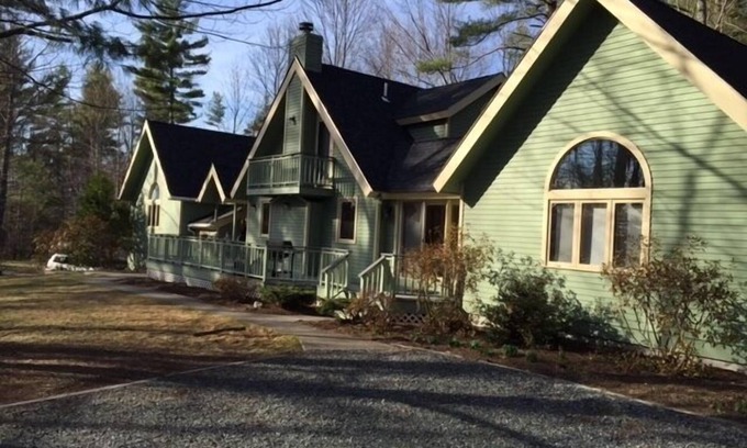 Moultonborough House | Moultonborough 4BR,2400SF,Suissevale,3 Bath, 1/2 ml-Beach, 3 ml Castle in Clouds
