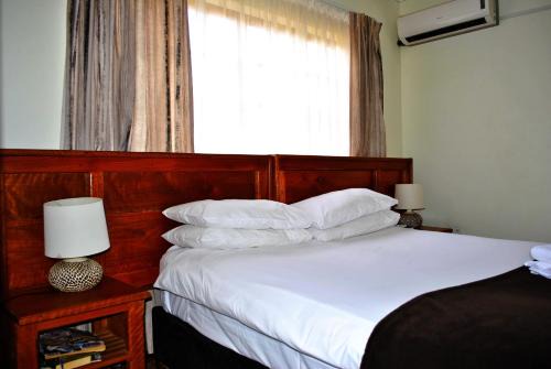 Makhado Cabin | Mount Azimbo Lodge