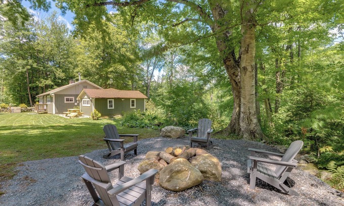Wardsboro House | 'Mount Pine' Getaway Near Green Mtn Nat'l Forest!