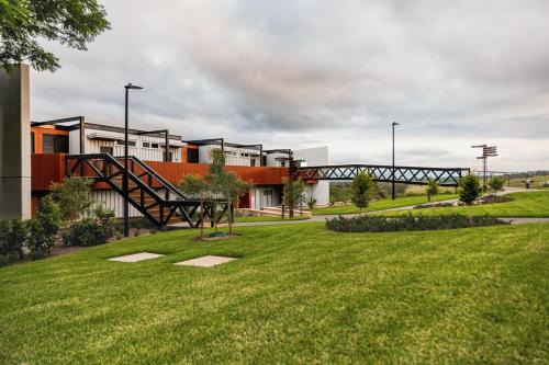 Mount View Apartment | Mount View Estate One Bedroom Country Stay The Olive Escape