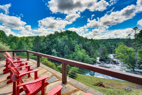 Dahlonega House | Mountain and Waterfall Views Stunning Dahlonega Gem