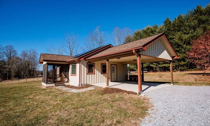 Flat Rock House | Mountain Apple Orchard by SHP