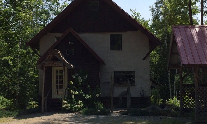 Olmstedville Ski Chalet | Mountain Charm in The Adirondacks