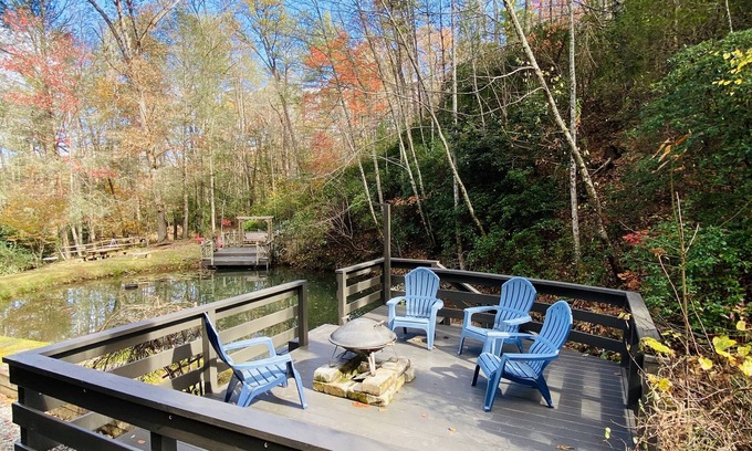 Blairsville Cabin | Mountain Creek Cabin VERY private 13 acres with trails, creeks. Bordering USNF!