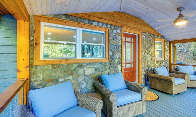 Lansing Cottage | Mountain Haven: Little House on Big Horse Creek