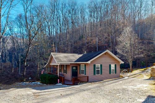 Sylva House | Mountain Hideaway