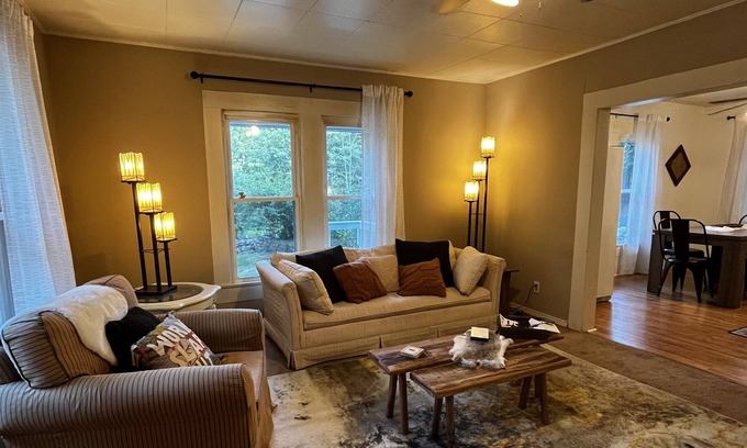 Mena House | Mountain Home in Mena Arkansas