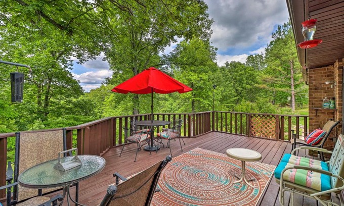 Mountain Home House | Mountain Home Retreat about 5 Mi to Norfork Lake!