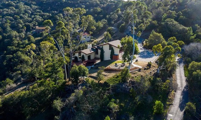 Corral de Tierra House | Mountain House Estate near Monterey