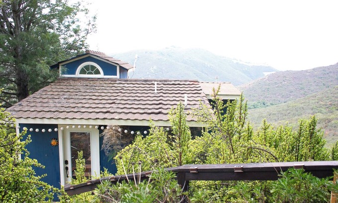 Rainbow CDP Other | Mountain House With Hottub and View