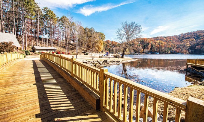 Lake Lure Resort | Mountain Loft Resort