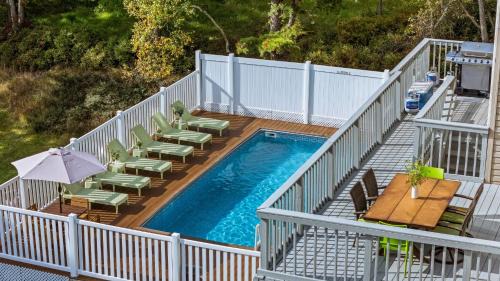Long Pond House | Mountain Mindset by AvantStay Pool Hot Tub Game Room Firepit