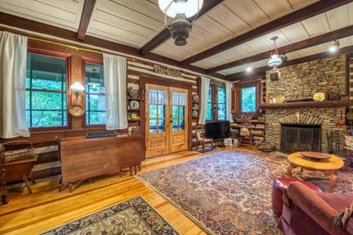 Lake Junaluska House | Mountain Peace