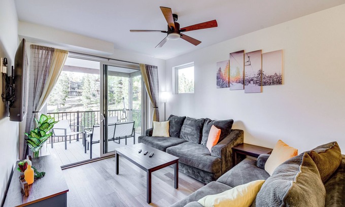 Fraser Condo | Mountain Retreat in Fraser w/Garage & Deck!