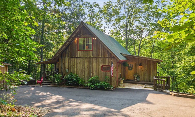 Mentone Cabin | Mountain River Retreat
