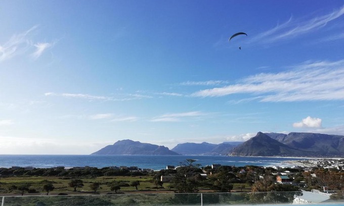 Kommetjie Apartment | Mountain & Sea Apartments