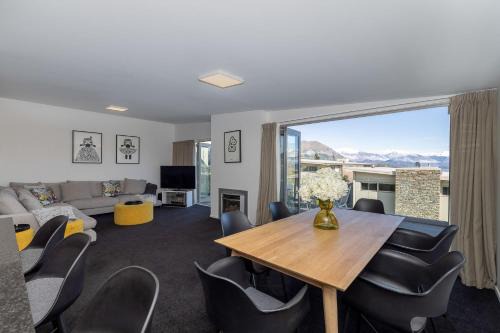 Wanaka Apartment | Mountain View Apartment