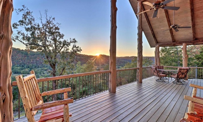 Mountain View House | Mountain View Hideaway with Outdoor Fireplace!