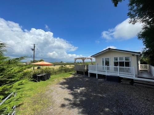 Whitland House | Mountain View Lodge