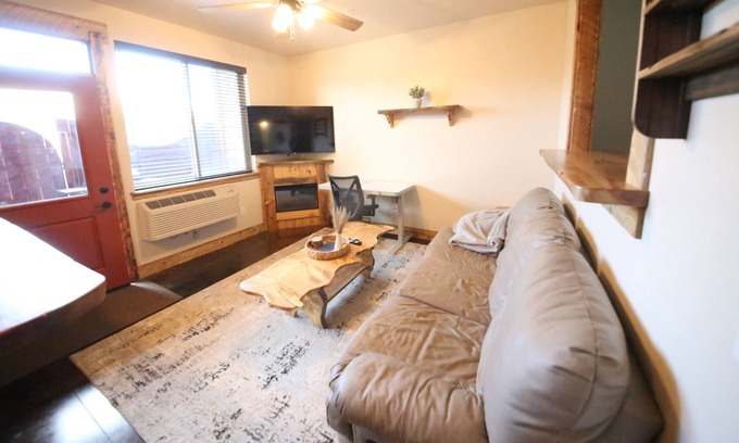 Missoula Apartment | Mountain View