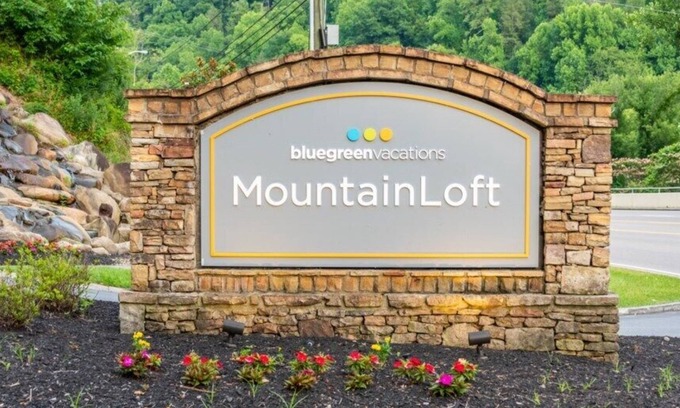 Pigeon Forge Villa | MountainLoft™ - 1 Bedroom Standard Villa
