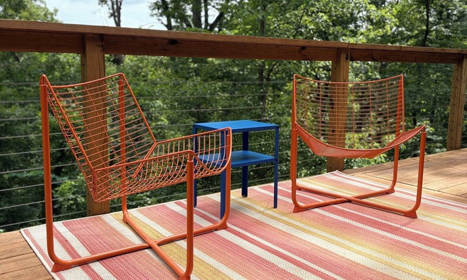 Bella Vista House | Mountainside Modern Cabin with Tree Vista View Deck - Sleeps 8
