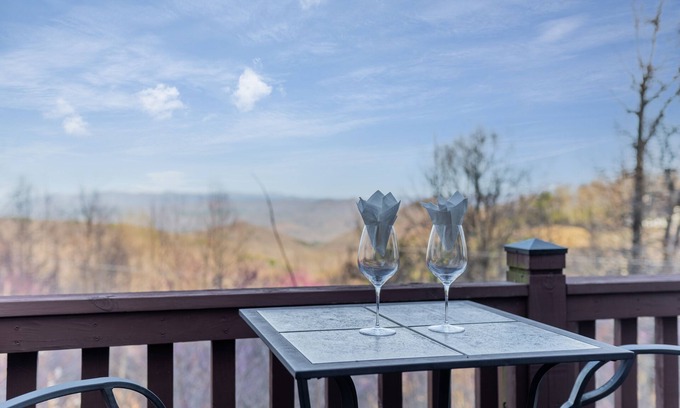 Vein Mountain House | Mountaintop Getaway - Views, Fireplace, and Movie Room!