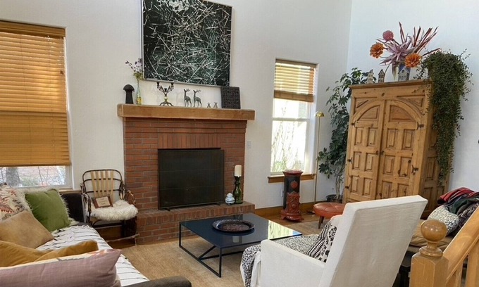 Eagle House | Mountian Home Close to Vail Ski Resorts