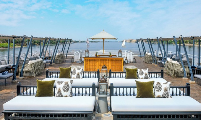 Nile River Luxor Boat Rental | Movenpick MS Darakum
