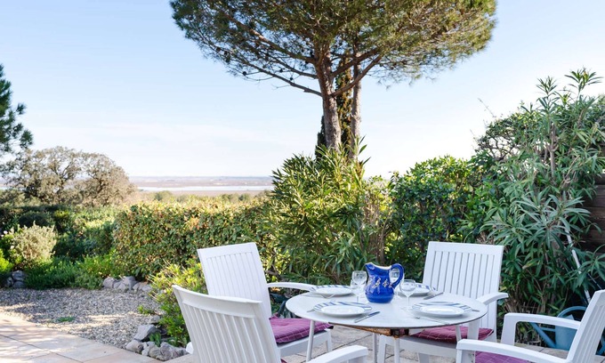 Saint-Pierre-la-Mer House | MP21 3-room villa on large garden with view of sea and Clape