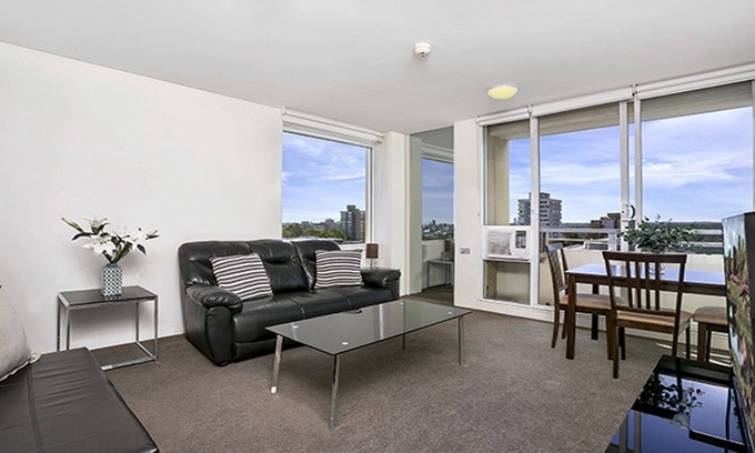 Cremorne Apartment | MPOLE - Furnished Apartment - Cremorne - Central to Everything