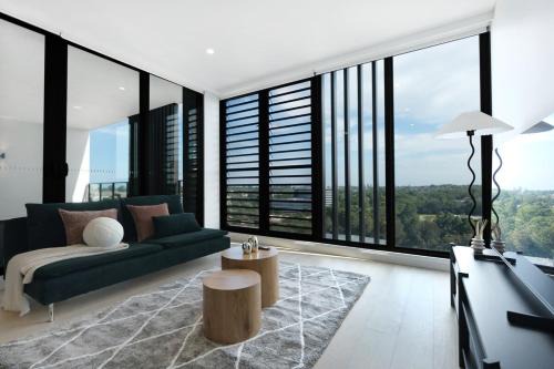 Macquarie Park Apartment | MQ Lux 2BR Apartment with study, pool, free parking, Metro