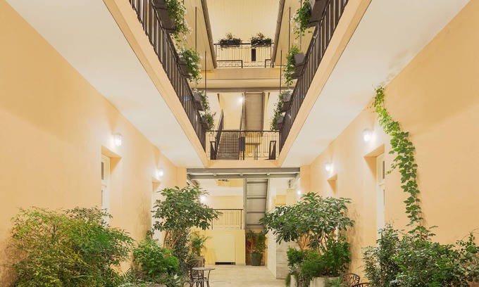 Tel Aviv City Center Apartment | Mr. Carmel - By TLV2GO