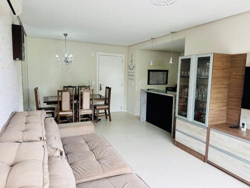 Dutra Apartment | MRG - Apartamento 2D - Prático & Tranquilo - Próximo ao Centro de Gramado