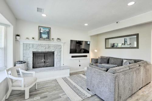 Tahoe Village Apartment | Mtn-View Lake Tahoe Escape Heavenly Daze Chalet