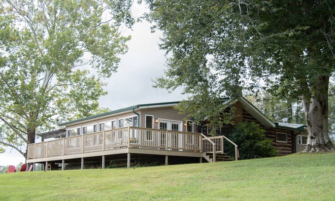 Bristol Other | Mtn Views at Eastview Farm, 3bd/2ba,15 min from King University/Downtown Bristol