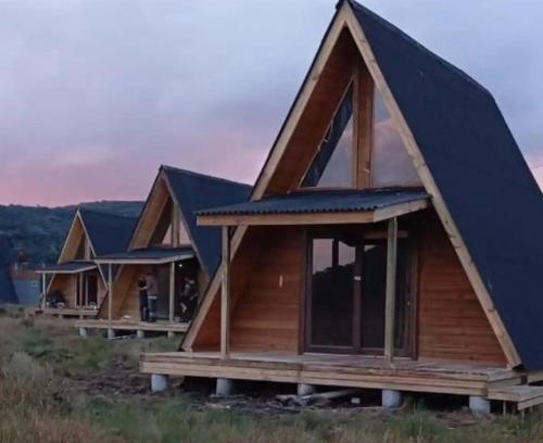 Vacas Gordas Ski Chalet | MUNDO NOVO CHALÉS - Orion, Centaurus e Andrômeda
