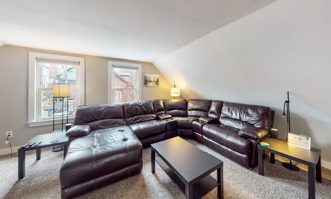 East End House | Munjoy Hill hideaway with AC - walk to dining & Eastern Promenade